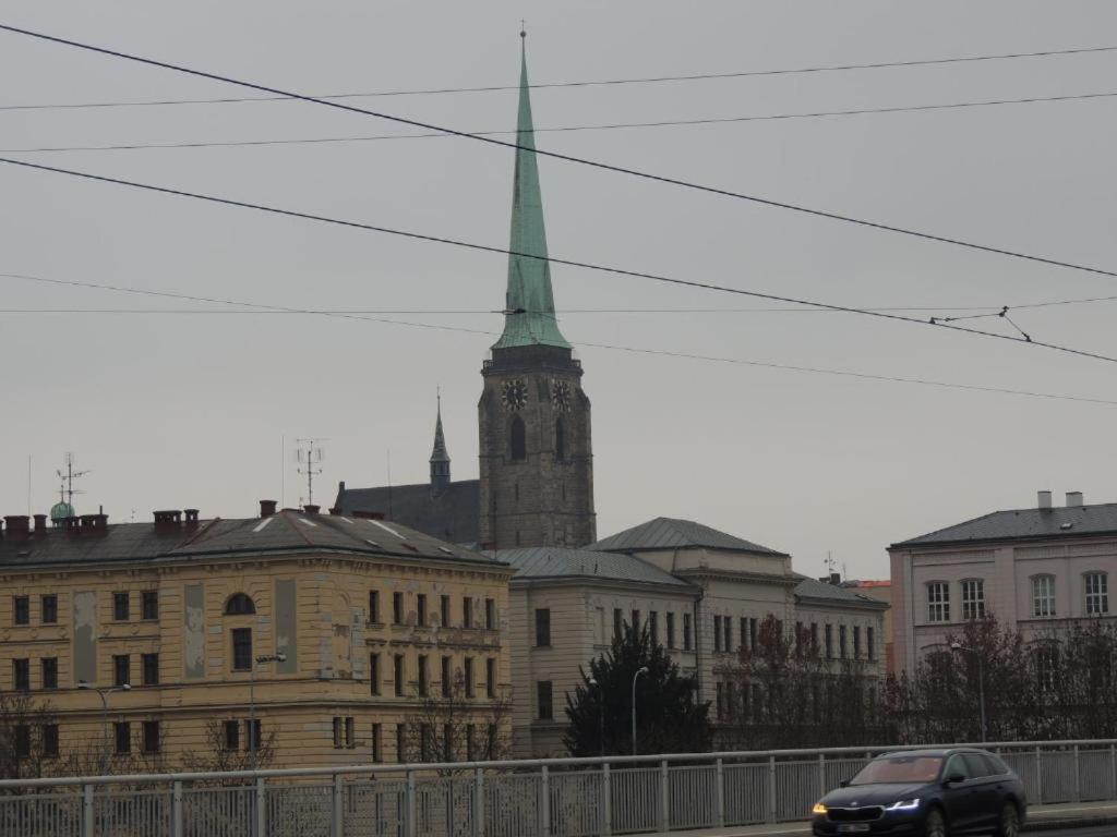 Apartmány Černý Tulipán # 1 Plzeň Kültér fotó
